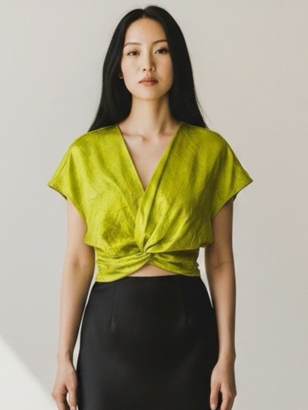 House of Harlow 1960 Green Satin Twist Front Crop Top Size Xs Blouse